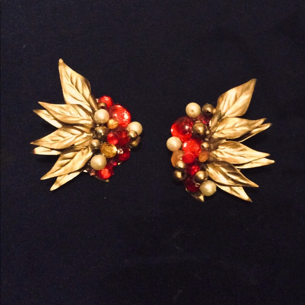 Vintage 1981 Statement Earrings Gold and Red clip